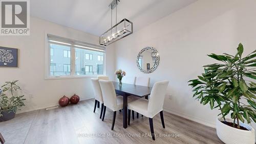 120 Huguenot Road, Oakville, ON - Indoor Photo Showing Dining Room