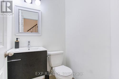 67 Padua Crescent, Hamilton, ON -  Photo Showing Bathroom