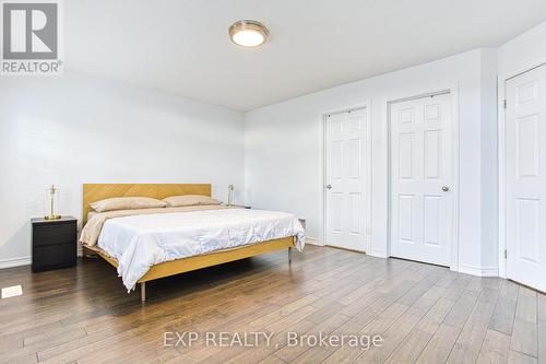 67 Padua Crescent, Hamilton, ON - Indoor Photo Showing Bedroom