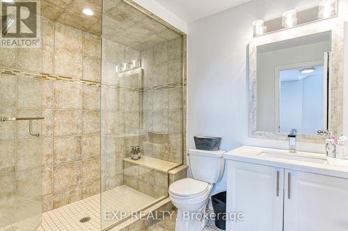 67 Padua Crescent, Hamilton, ON - Indoor Photo Showing Bathroom