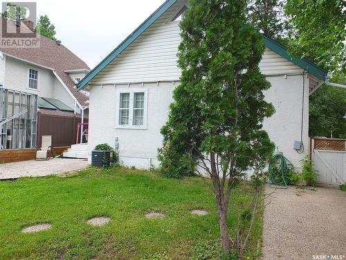 2856 Albert Street, Regina, SK - Outdoor