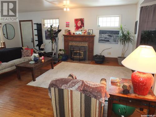 2856 Albert Street, Regina, SK - Indoor Photo Showing Living Room With Fireplace