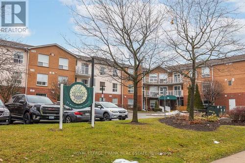 114 - 95 Wellington Street, Clarington (Bowmanville), ON - Outdoor