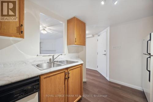 114 - 95 Wellington Street, Clarington (Bowmanville), ON - Indoor Photo Showing Kitchen With Double Sink