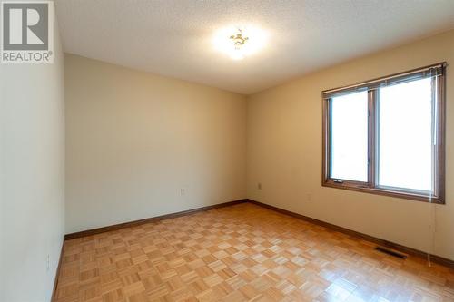 2064 London Line, Sarnia, ON - Indoor Photo Showing Other Room