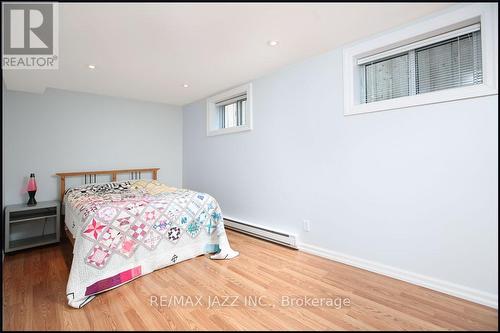 251 Troy Street, Mississauga (Mineola), ON - Indoor Photo Showing Bedroom