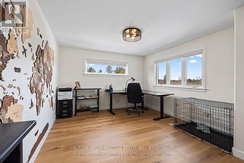 236 Mill Pond Place, Kingston (West Of Sir John A. Blvd), ON - Indoor