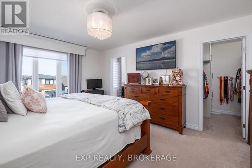 217 Clipper Court, Kingston (Kingston East (Incl Barret Crt)), ON - Indoor Photo Showing Bedroom