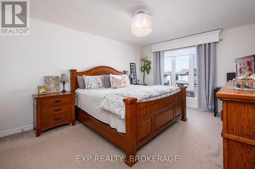 217 Clipper Court, Kingston (Kingston East (Incl Barret Crt)), ON - Indoor Photo Showing Bedroom