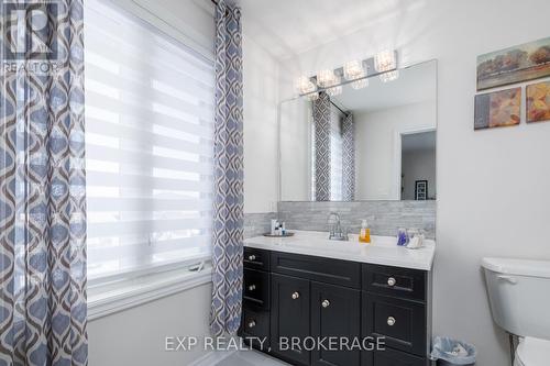 217 Clipper Court, Kingston (Kingston East (Incl Barret Crt)), ON - Indoor Photo Showing Bathroom