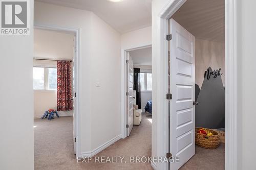 217 Clipper Court, Kingston (Kingston East (Incl Barret Crt)), ON - Indoor Photo Showing Other Room