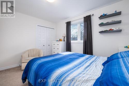 217 Clipper Court, Kingston (Kingston East (Incl Barret Crt)), ON - Indoor Photo Showing Bedroom