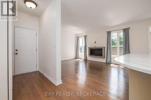 217 Clipper Court, Kingston (Kingston East (Incl Barret Crt)), ON - Indoor With Fireplace