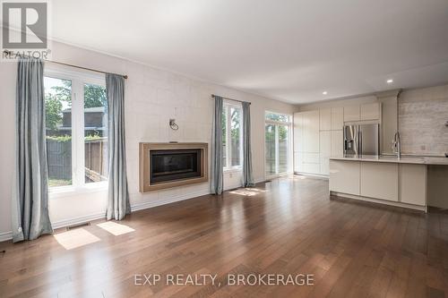 217 Clipper Court, Kingston (Kingston East (Incl Barret Crt)), ON - Indoor Photo Showing Other Room With Fireplace