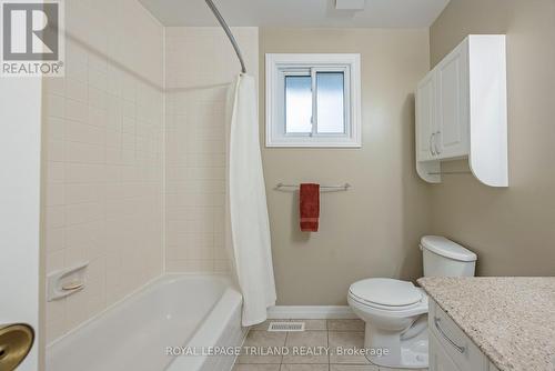 110 Hazelwood Crescent, Central Elgin (Belmont), ON - Indoor Photo Showing Bathroom