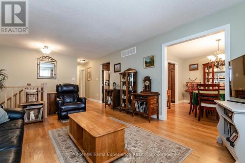 62 Mcdermitt Trail, Tay (Victoria Harbour), ON - Indoor Photo Showing Living Room