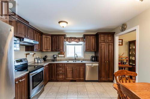 62 Mcdermitt Trail, Tay (Victoria Harbour), ON - Indoor Photo Showing Kitchen With Double Sink