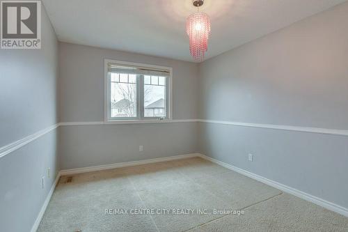 24 Pear Tree Avenue, St. Thomas, ON - Indoor Photo Showing Other Room