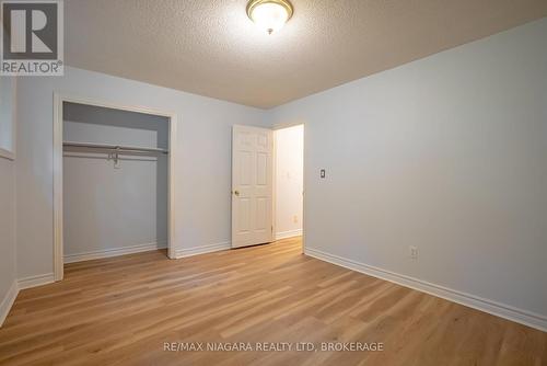 122 Welland Road, Pelham (662 - Fonthill), ON - Indoor Photo Showing Other Room