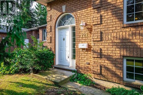 122 Welland Road, Pelham (662 - Fonthill), ON - Outdoor With Exterior