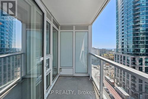 1115 - 19 Bathurst Street, Toronto, ON - Outdoor With Balcony With Exterior