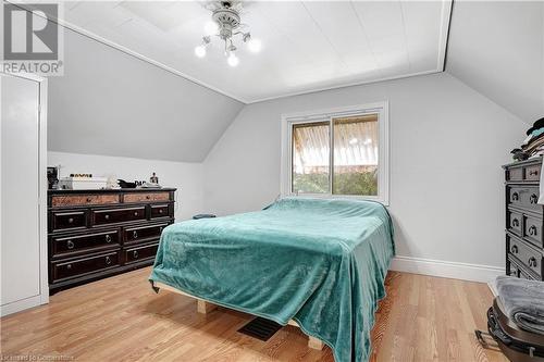 867 Jerseyville Road W, Ancaster, ON - Indoor Photo Showing Bedroom