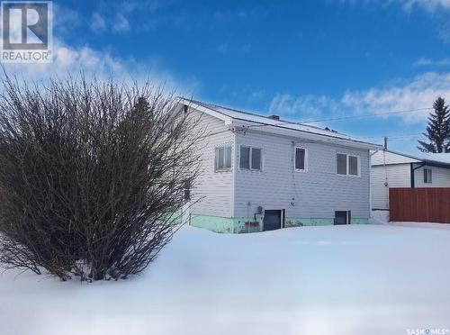 4901 Leader Street, Macklin, SK - Outdoor