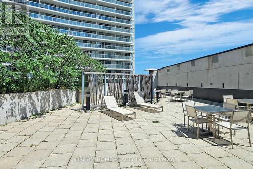 3815 - 75 Queens Wharf Road, Toronto, ON - Outdoor