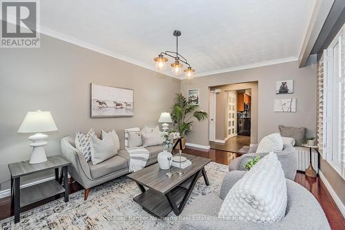 161 Renfield Street N, Guelph (Waverley), ON - Indoor Photo Showing Living Room