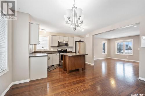 103 Denham Crescent, Saskatoon, SK - Indoor Photo Showing Kitchen