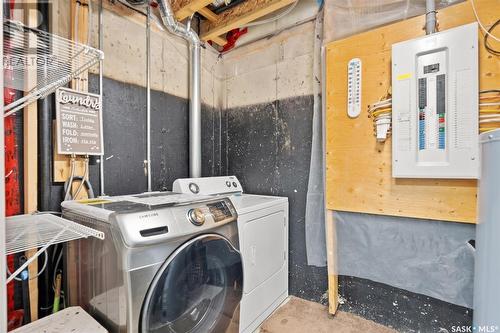 103 Denham Crescent, Saskatoon, SK - Indoor Photo Showing Laundry Room