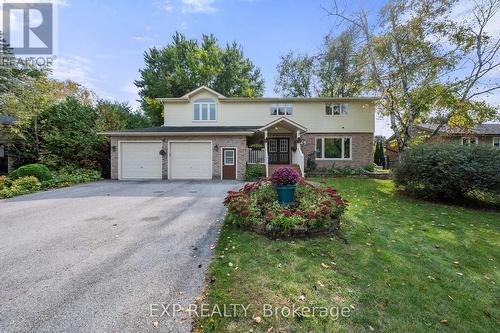 29 May Avenue, East Gwillimbury, ON - Outdoor With Facade