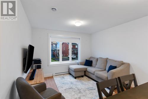 5 Holland Place, Paradise, NL - Indoor Photo Showing Living Room