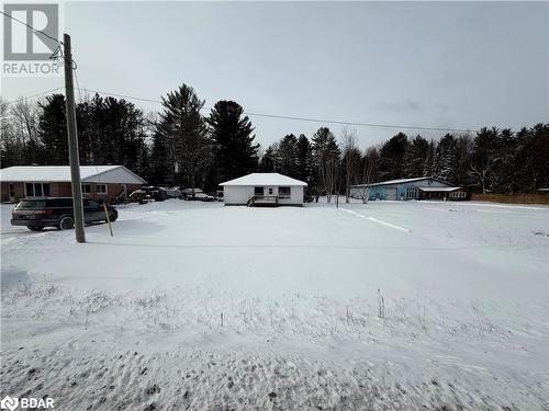 View of yard covered in snow - 32299 Highway 17 E, Deep River, ON - Outdoor