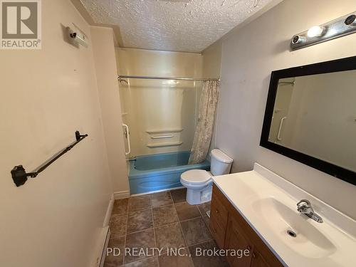 32299 Highway 17 E, Deep River, ON - Indoor Photo Showing Bathroom