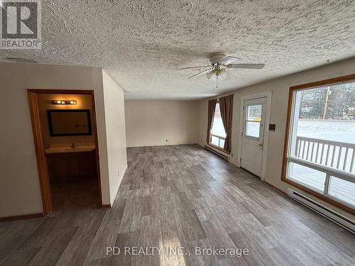 32299 Highway 17 E, Deep River, ON - Indoor Photo Showing Other Room