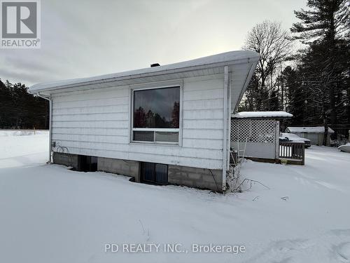 32299 Highway 17 E, Deep River, ON - Outdoor With Exterior