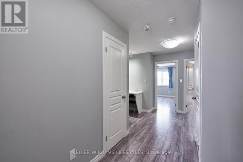 83 - 1924 Cedarhollow Boulevard, London, ON - Indoor Photo Showing Other Room