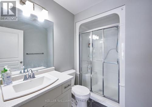 83 - 1924 Cedarhollow Boulevard, London, ON - Indoor Photo Showing Bathroom