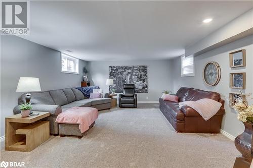 46 Carmen Crescent, London, ON - Indoor Photo Showing Living Room With Fireplace