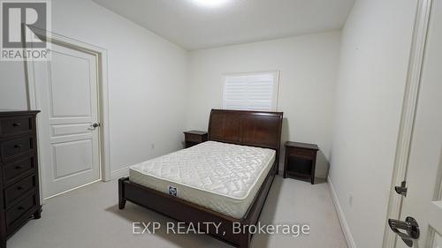 Upper - 10 Goderich Drive, Brampton, ON - Indoor Photo Showing Bedroom