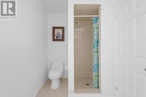 203 Somerville Street, Tecumseh, ON - Indoor Photo Showing Bathroom