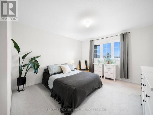 29 Cliff Thompson Court, Georgina, ON - Indoor Photo Showing Bedroom