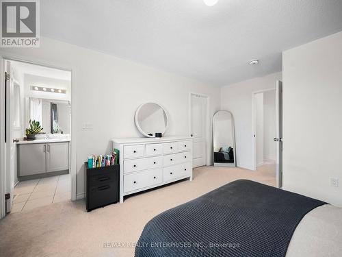 29 Cliff Thompson Court, Georgina, ON - Indoor Photo Showing Bedroom