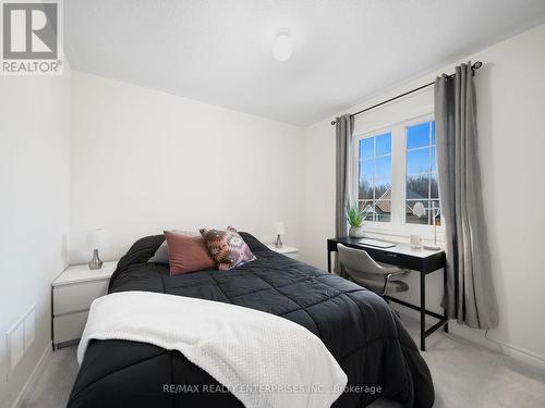 29 Cliff Thompson Court, Georgina, ON - Indoor Photo Showing Bedroom