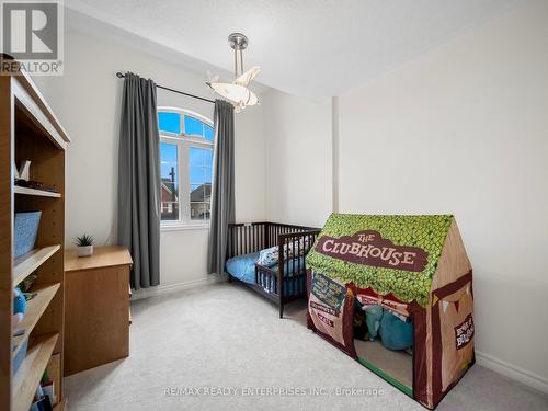 29 Cliff Thompson Court, Georgina, ON - Indoor Photo Showing Bedroom