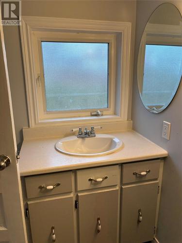 109 Beach Avenue, Salmon Cove, NL - Indoor Photo Showing Bathroom