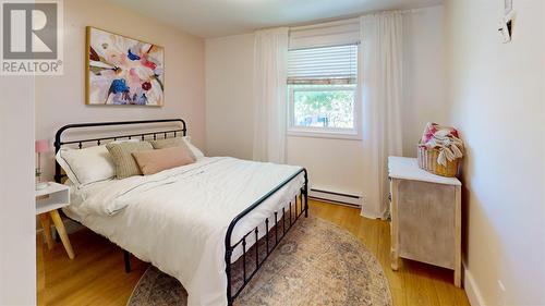 8 Bond Street, St. John'S, NL - Indoor Photo Showing Bedroom