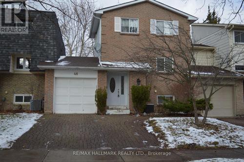 48 St Andrews Court, Aurora, ON - Outdoor