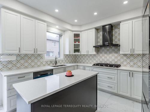 10 Schoolbridge St, Ajax, ON - Indoor Photo Showing Kitchen With Double Sink With Upgraded Kitchen